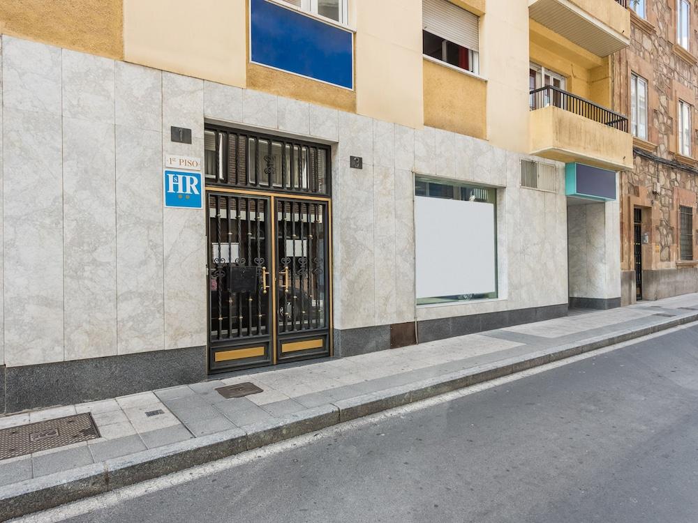Hostal Uria Salamanca Luaran gambar